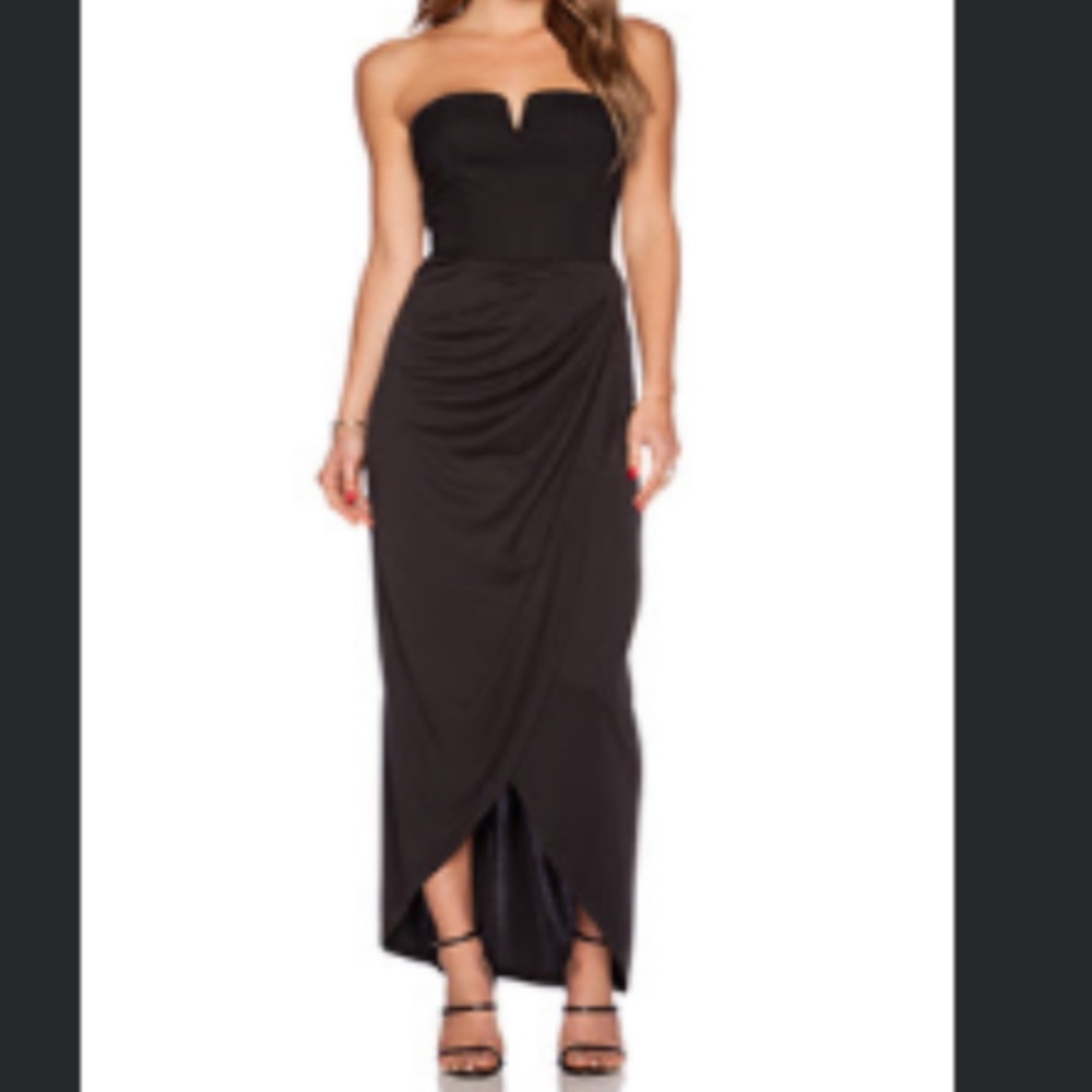 Isla & Lulu - Revolve - Strapless Short Cut Maxi Dress - Black - Size Large